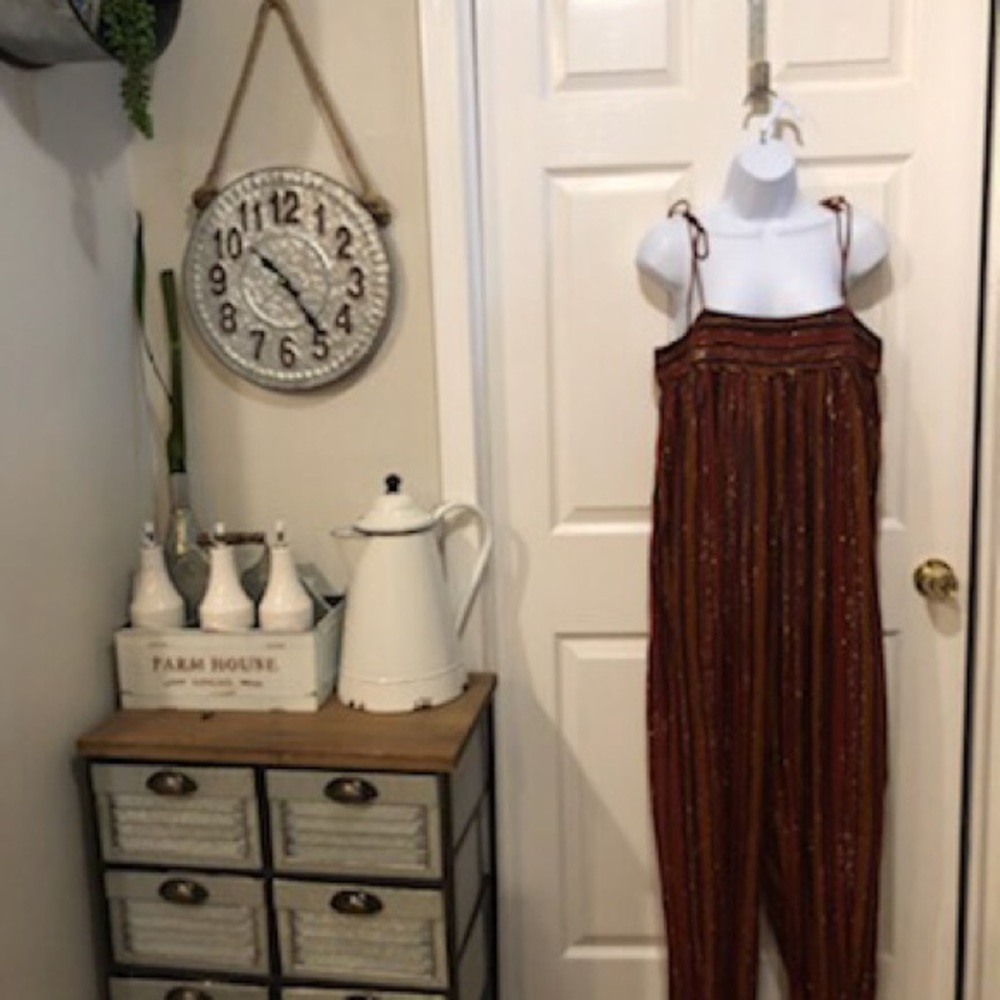Romper - Picture 2 of 7